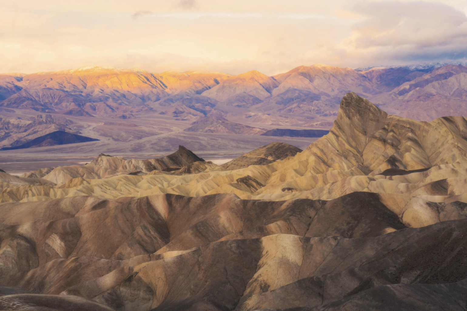 Death Valley National Park. Photography by California Travel Escapes.